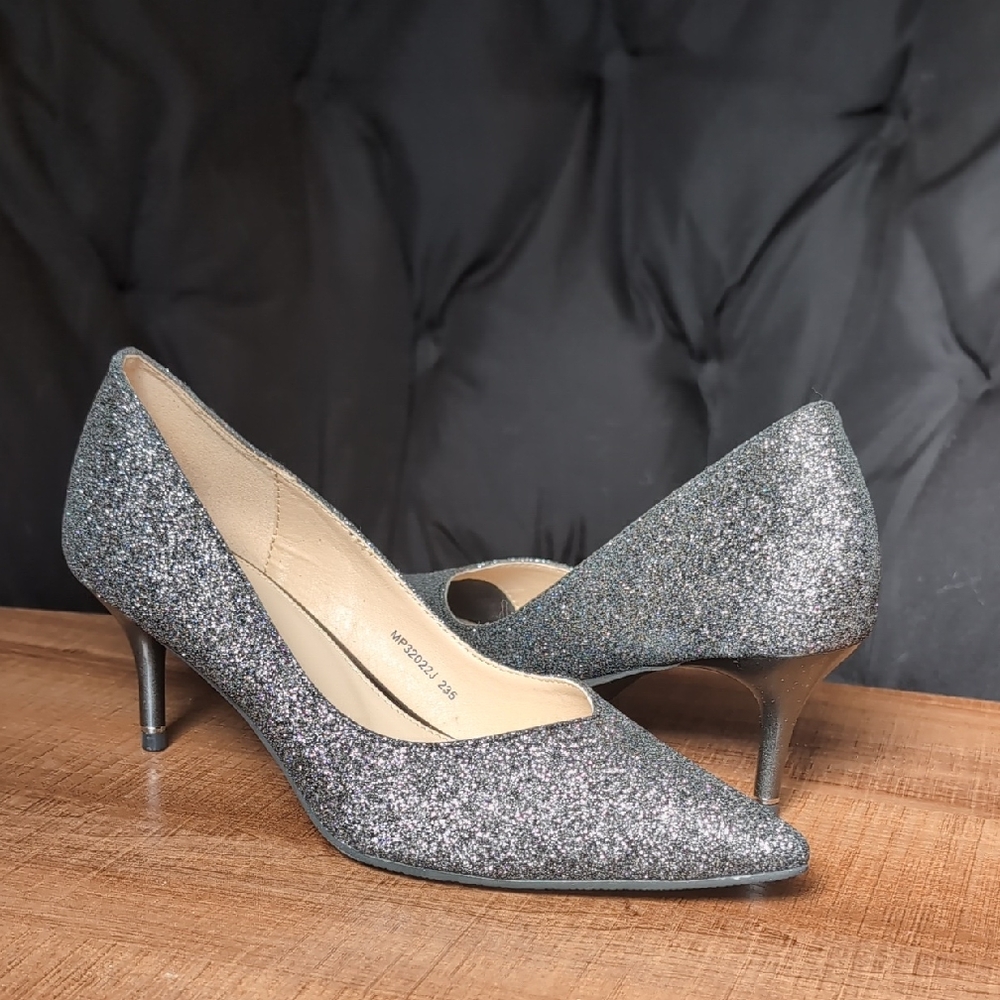 Shimmering Silver Glitter Heels